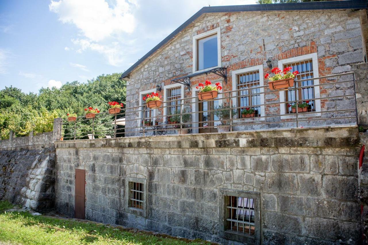 Villa Anton - The Old Dairy Hrusica  エクステリア 写真