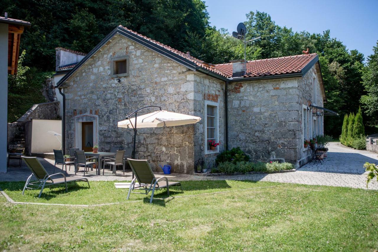 Villa Anton - The Old Dairy Hrusica  エクステリア 写真